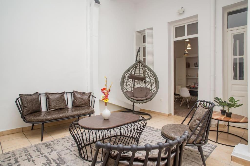 Splendid Full 5Bdr/3Bath/2Kitchens Mansion In Ath Apartment Athens Exterior photo